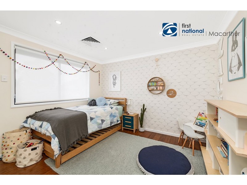 8 Stutz Place, Ingleburn NSW 2565