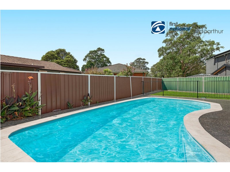 8 Stutz Place, Ingleburn NSW 2565