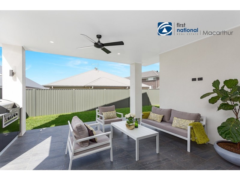 8 Gruen Place, Oran Park NSW 2570