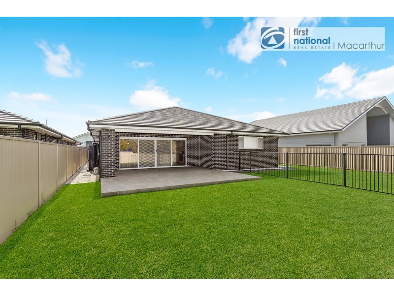 22 Cummins Loop, Harrington Park NSW 2567
