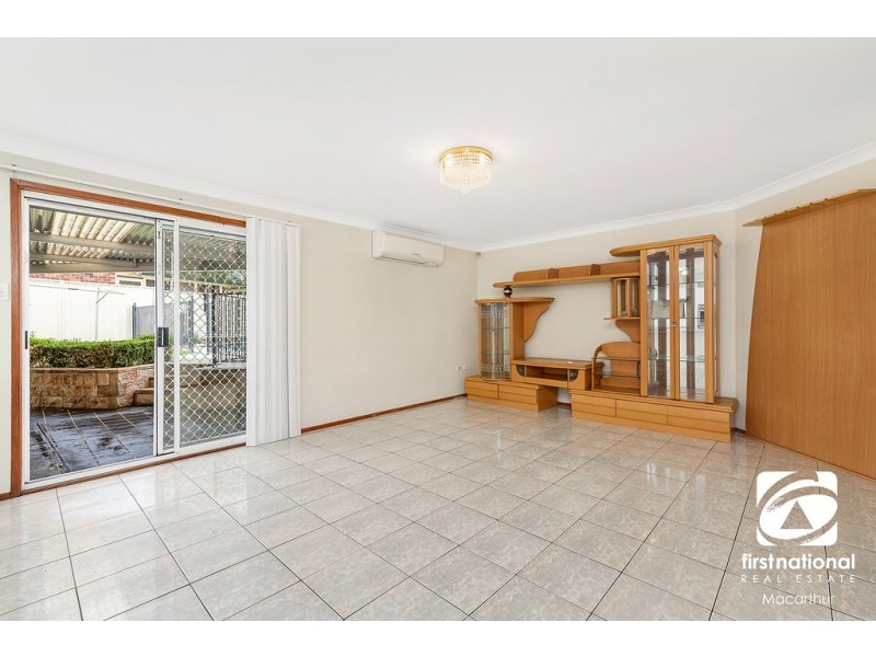 8 Kintyre Place, St Andrews NSW 2566
