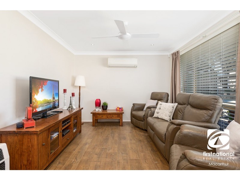 5 Moffat Place, Minto NSW 2566