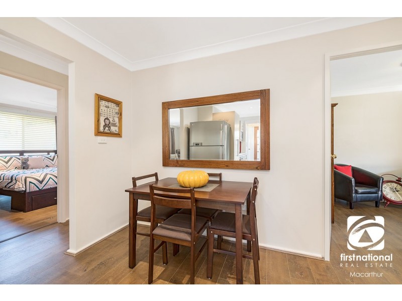 5 Moffat Place, Minto NSW 2566