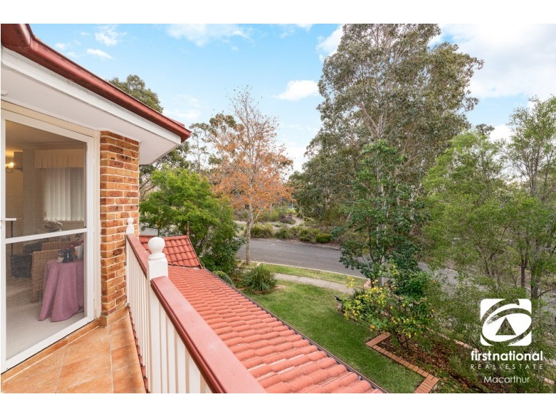 25 Orlando Crescent, Voyager Point NSW 2172