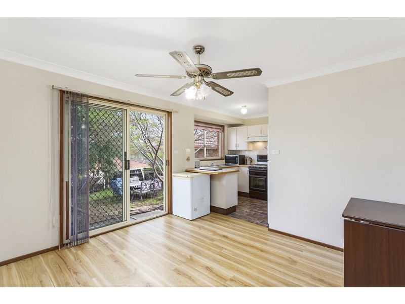 7 Glenella Way, Minto NSW 2566