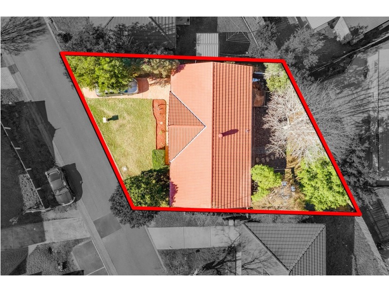 7 Glenella Way, Minto NSW 2566
