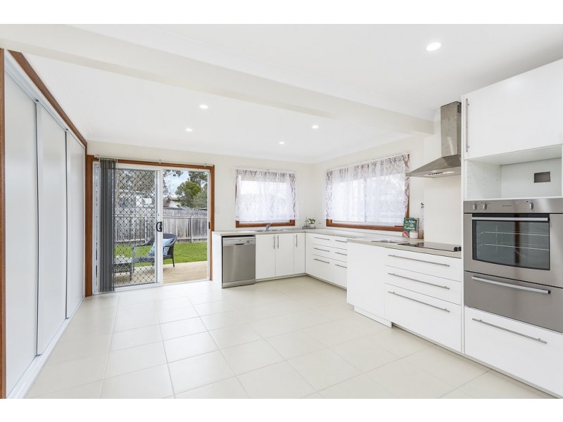9 Wordsworth Avenue, Leumeah NSW 2560