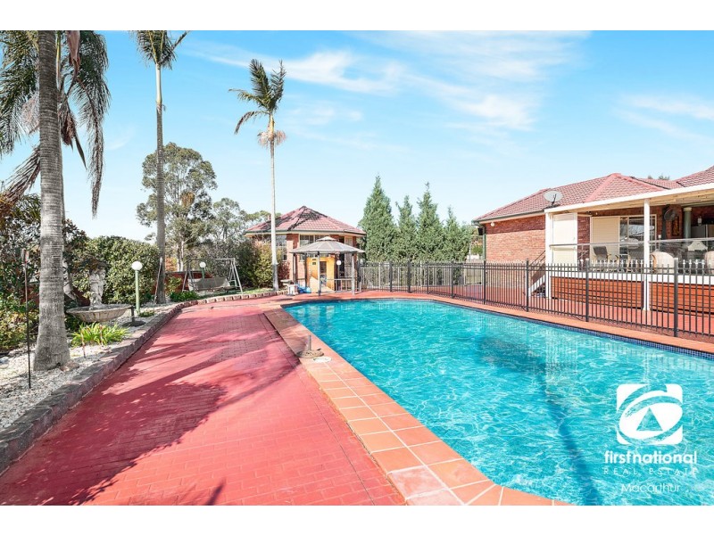 24 Cubitt Drive, Denham Court NSW 2565