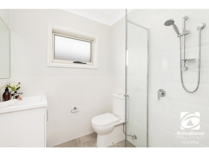 73d Oxford Road, Ingleburn NSW 2565