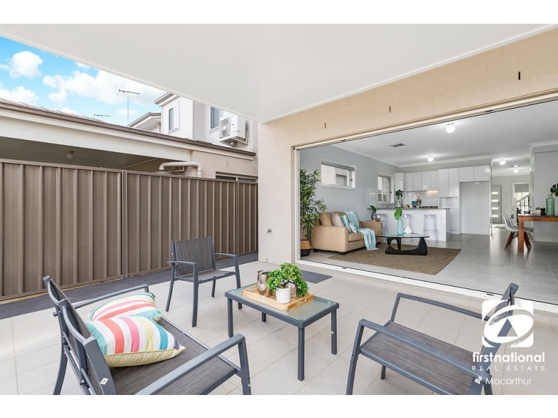 73d Oxford Road, Ingleburn NSW 2565