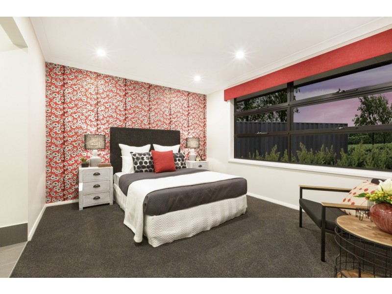 7 Austen Boulevard, Spring Farm NSW 2570