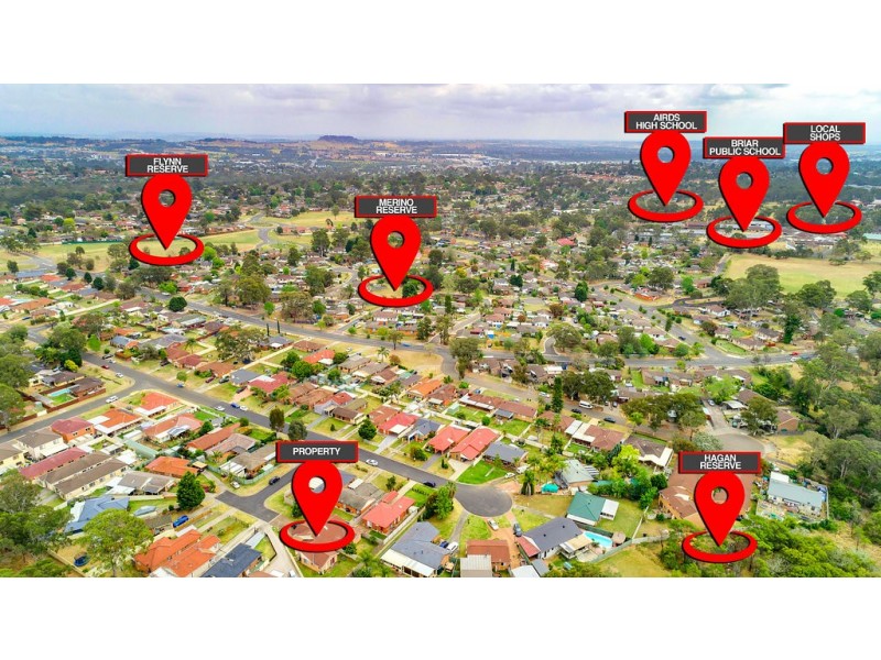 2/18 Tungoo Pl, St Helens Park NSW 2560