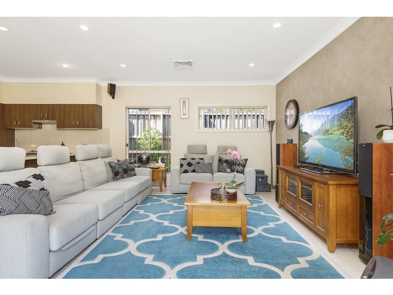 7 Gilchrist Drive, Campbelltown NSW 2560