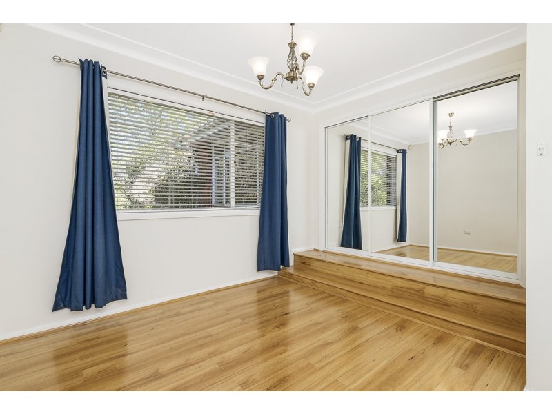 20 Raymond Avenue, Campbelltown NSW 2560