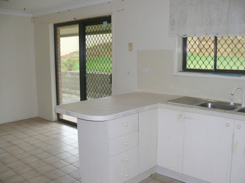 Eschol Park NSW 2558