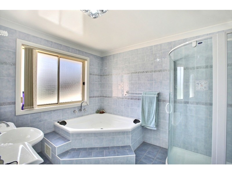 Kearns NSW 2558