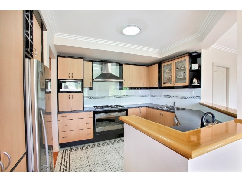 22 Nepean Towers Ave, Glen Alpine NSW 2560