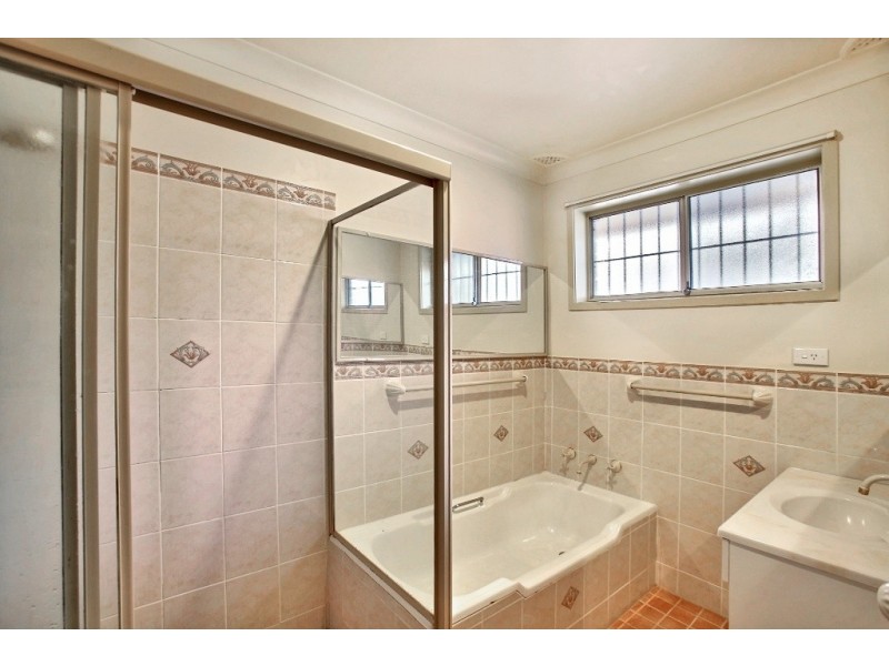 Campbelltown NSW 2560