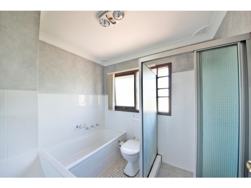 Macquarie Fields NSW 2564