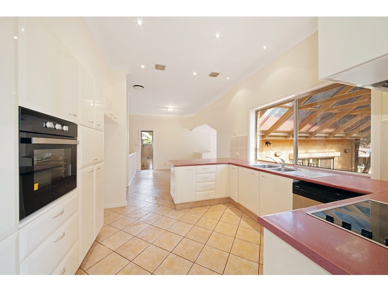 Glen Alpine NSW 2560