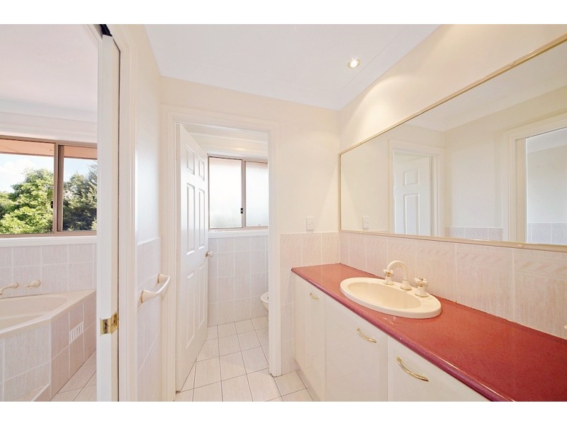 Glen Alpine NSW 2560