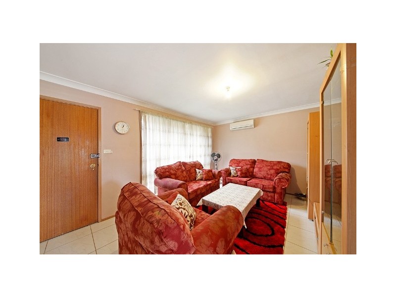 6/34 Westmoreland Road, Minto NSW 2566