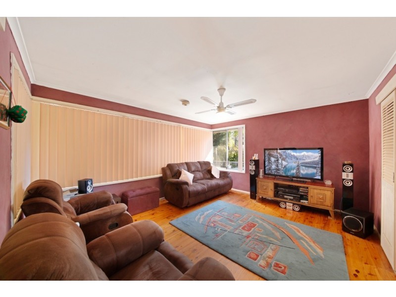 Bradbury NSW 2560