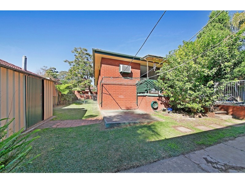 Bradbury NSW 2560