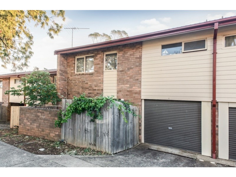 4/72 Campbellfield Avenue, Bradbury NSW 2560