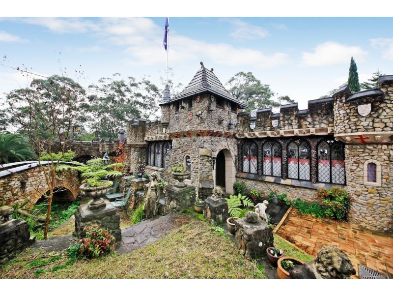 4 Dowling Street, Leumeah NSW 2560