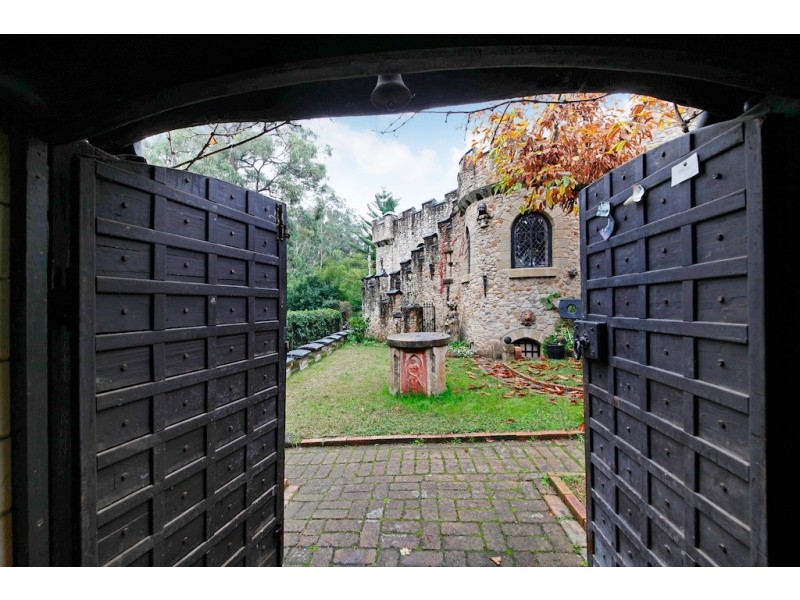 4 Dowling Street, Leumeah NSW 2560