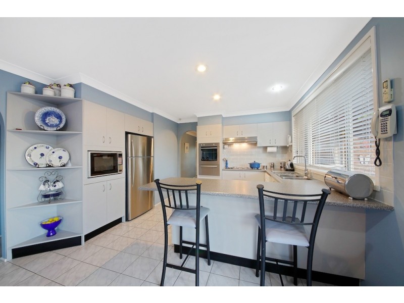 25 Cornelian Avenue, Eagle Vale NSW 2558