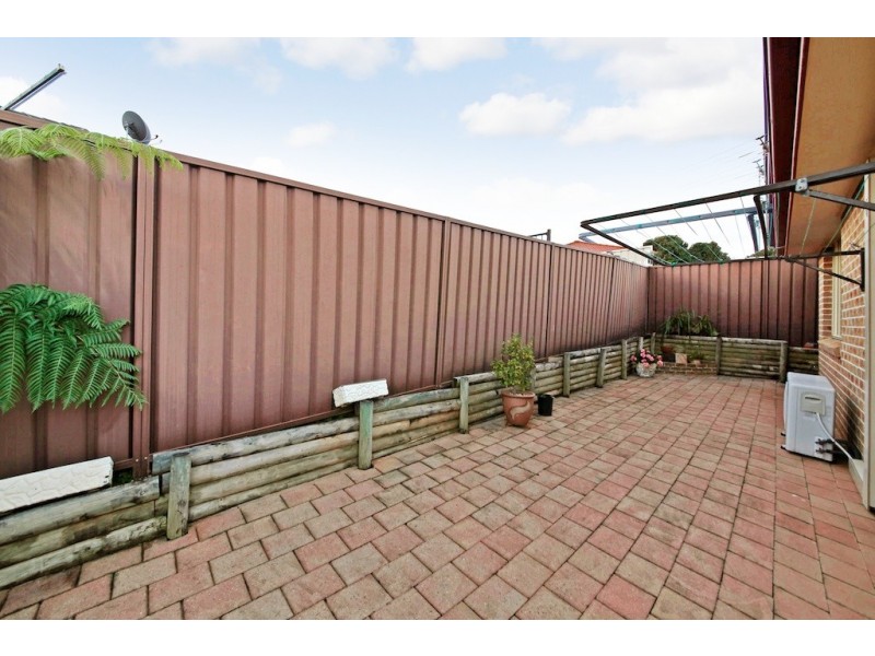 25 Cornelian Avenue, Eagle Vale NSW 2558