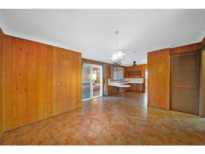 Bradbury NSW 2560