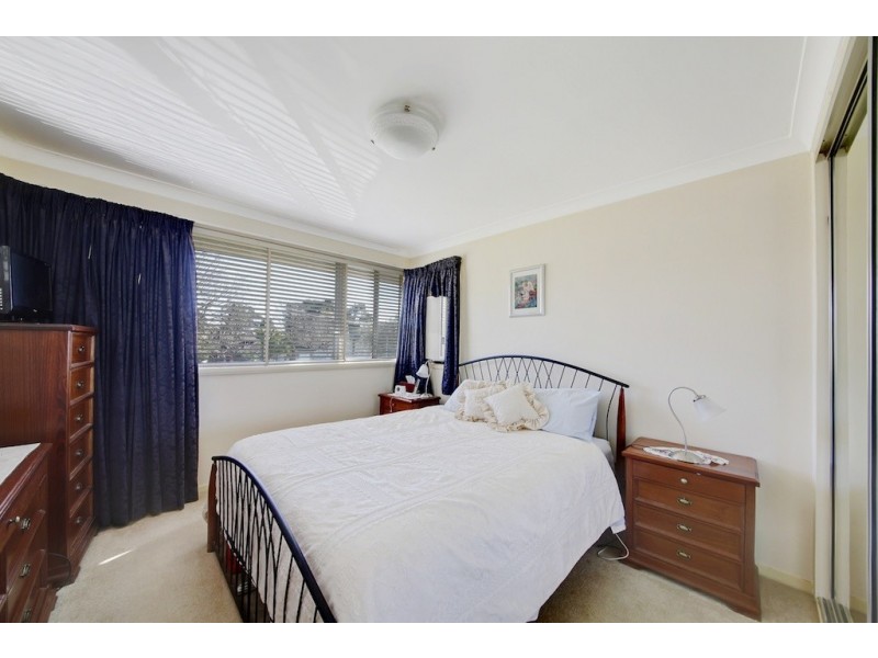 32 Lawson Street, Campbelltown NSW 2560