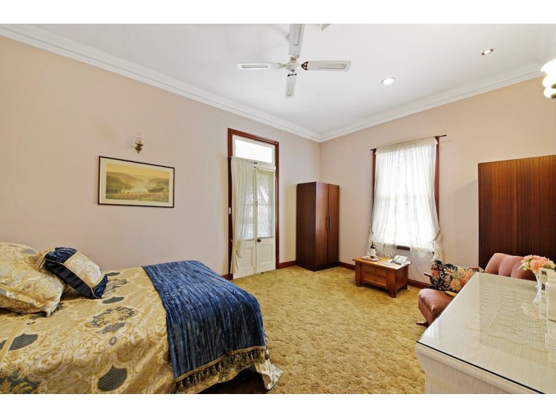 Campbelltown NSW 2560