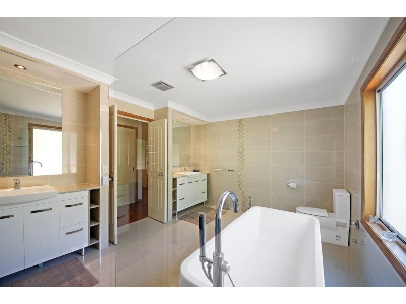 157 Georges River Road, Kentlyn NSW 2560