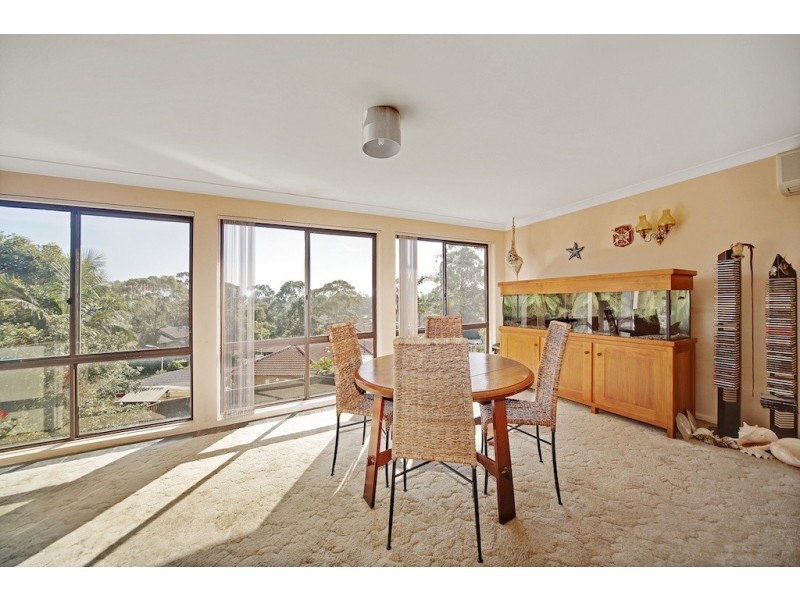 15 Elgata Crescent, Bradbury NSW 2560