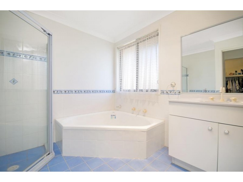 33 Allman Street, Campbelltown NSW 2560