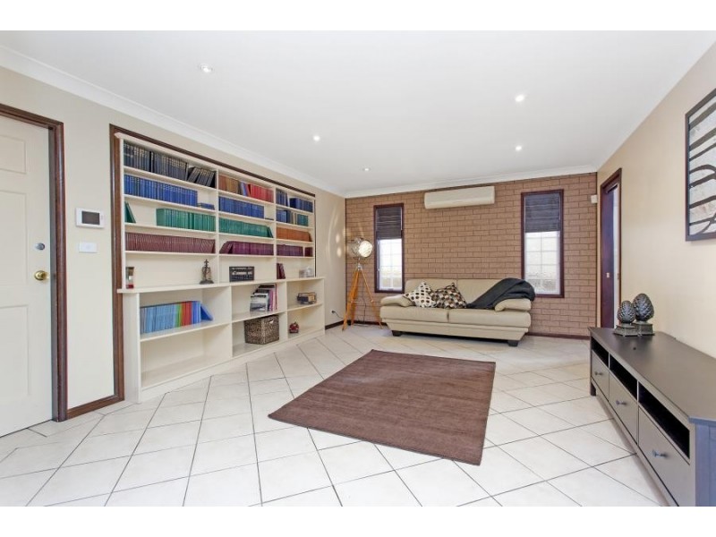 41 Twingleton Avenue, Ambarvale NSW 2560
