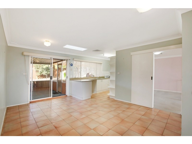 Ruse NSW 2560