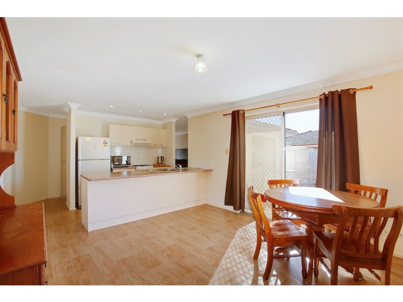 7 Abbott Place, Ingleburn NSW 2565