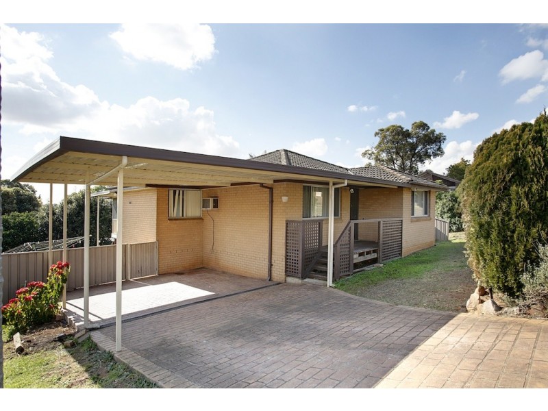 12 Selkirk St, St Andrews NSW 2566