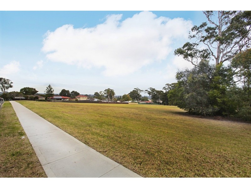 14 Bougainville Road, Glenfield NSW 2167