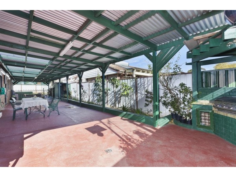 44 Queenscliff Drive, Woodbine NSW 2560