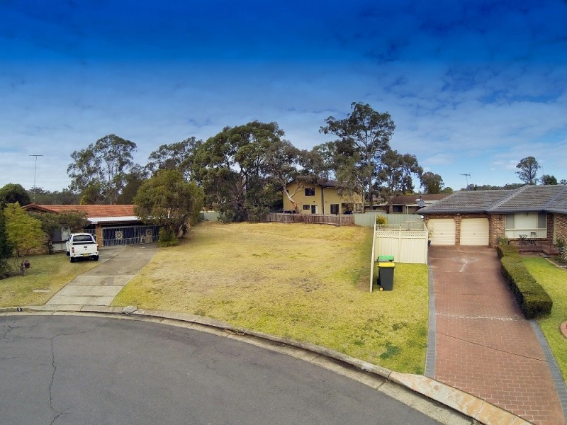 7 Bradley Place, Ruse NSW 2560