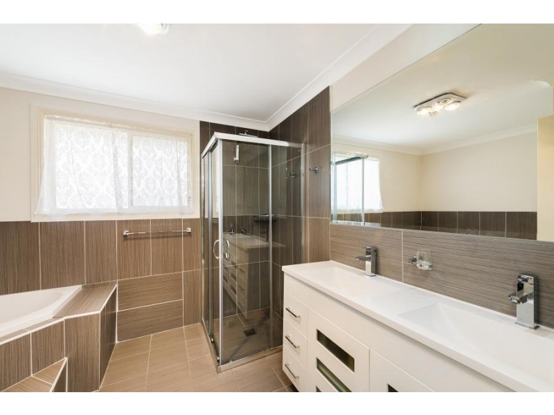 12 Bimberi Avenue, Minto NSW 2566
