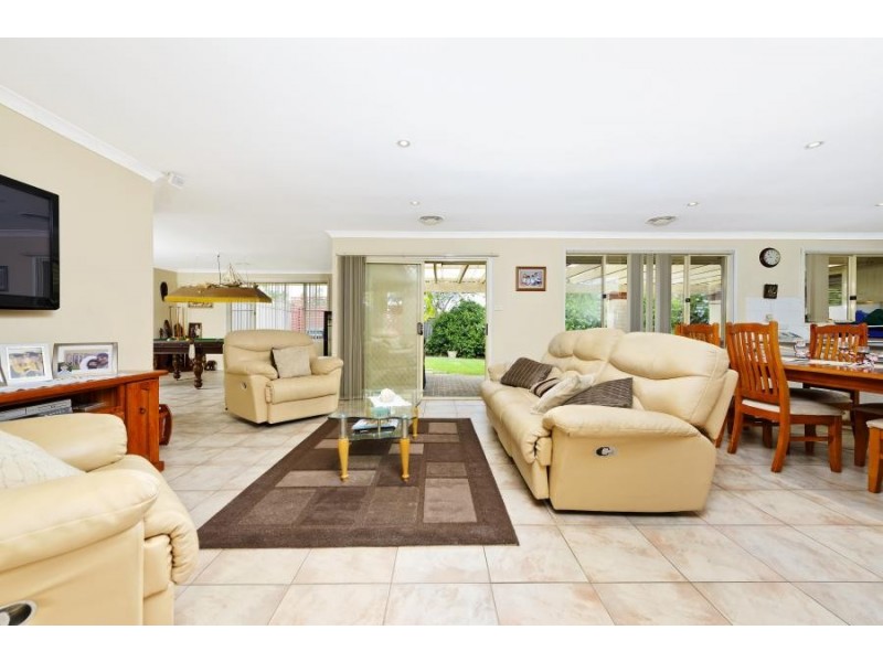 West Hoxton NSW 2171