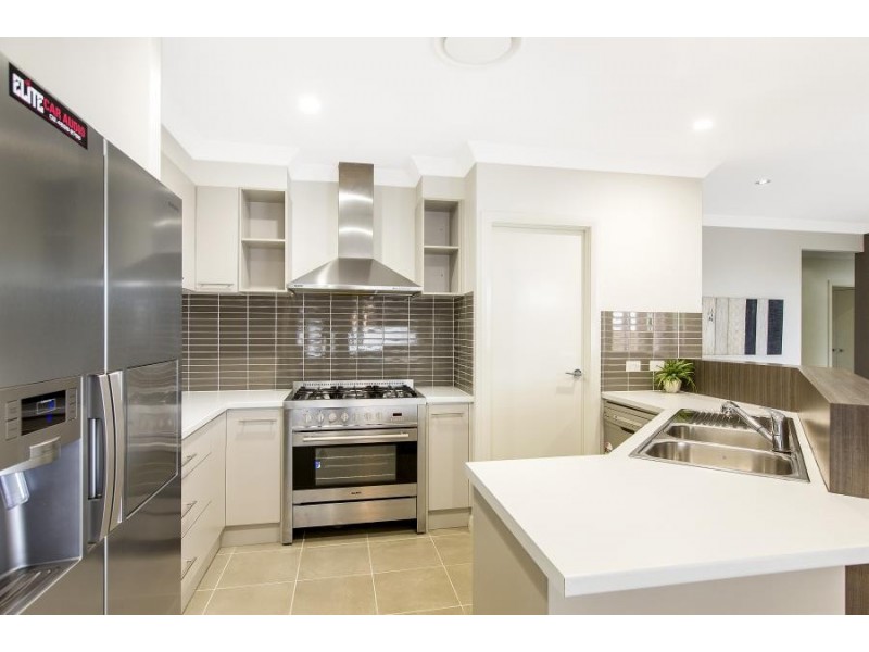 193 Longhurst Road, Minto NSW 2566