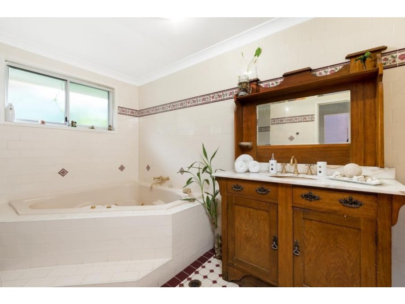 3 Welch Place, Minto NSW 2566